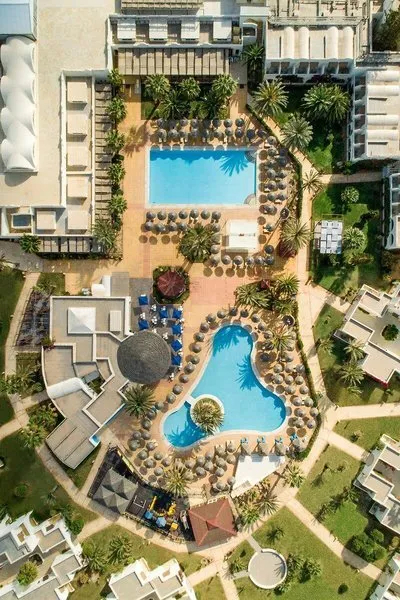 TUI MAGIC LIFE Penelope Beach