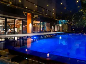 The Nine Lifestyle Experience